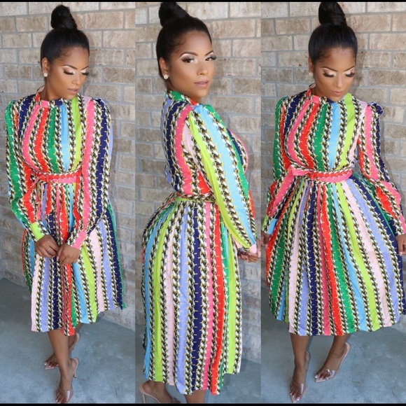 Multi colored dress with chain detail. - Picture 1 of 1